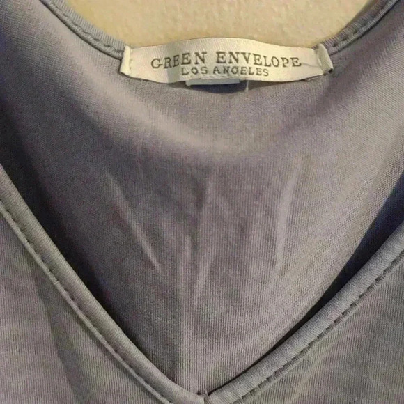 Green envelope women's large light blue open shoulder short sleeve top - Picture 5 of 6
